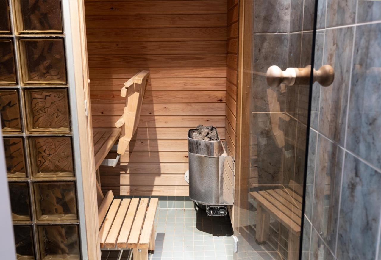 2Ndhomes City Center 2Br Apartment With Balcony And Sauna By Kaisaniemi Park Helsinki Eksteriør billede